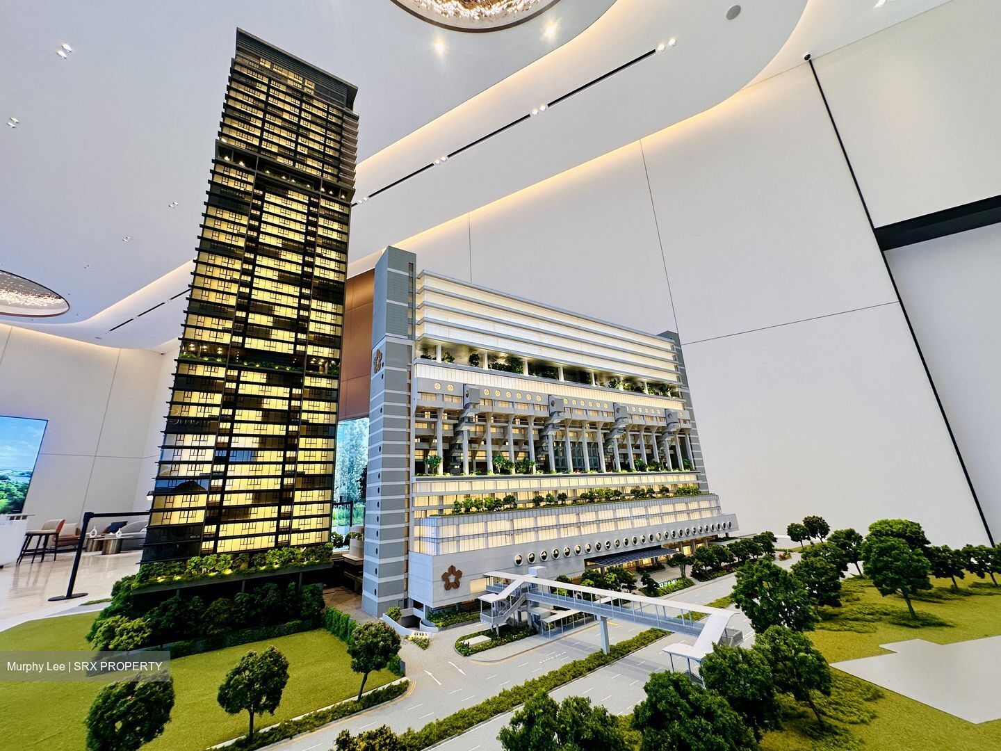THE GOLDEN MILE (D7), Office #609462111